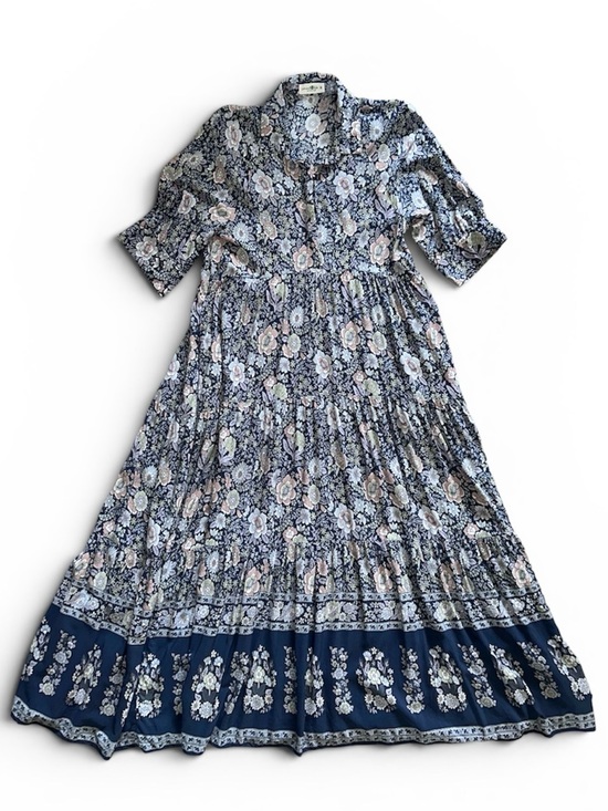 NATURAL LIFE Dresses & Skirts - NATURAL LIFE Rebecca Midi Dress. Cottagecore, blue floral. Pockets! Medium. VGUC